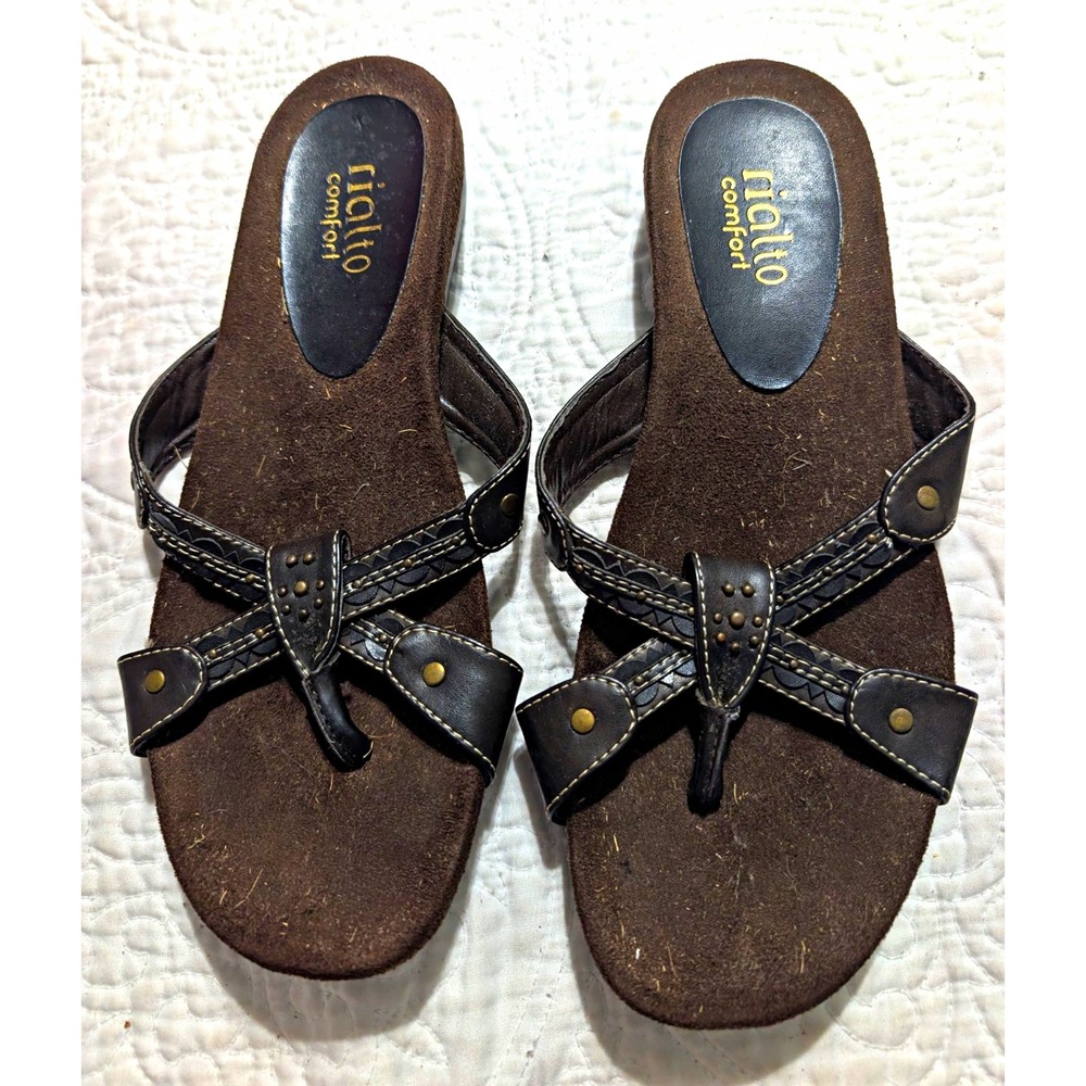 Rialto Comfort Women's Brown Thong Sandals Studded Slip On Casual Comfort Shoes